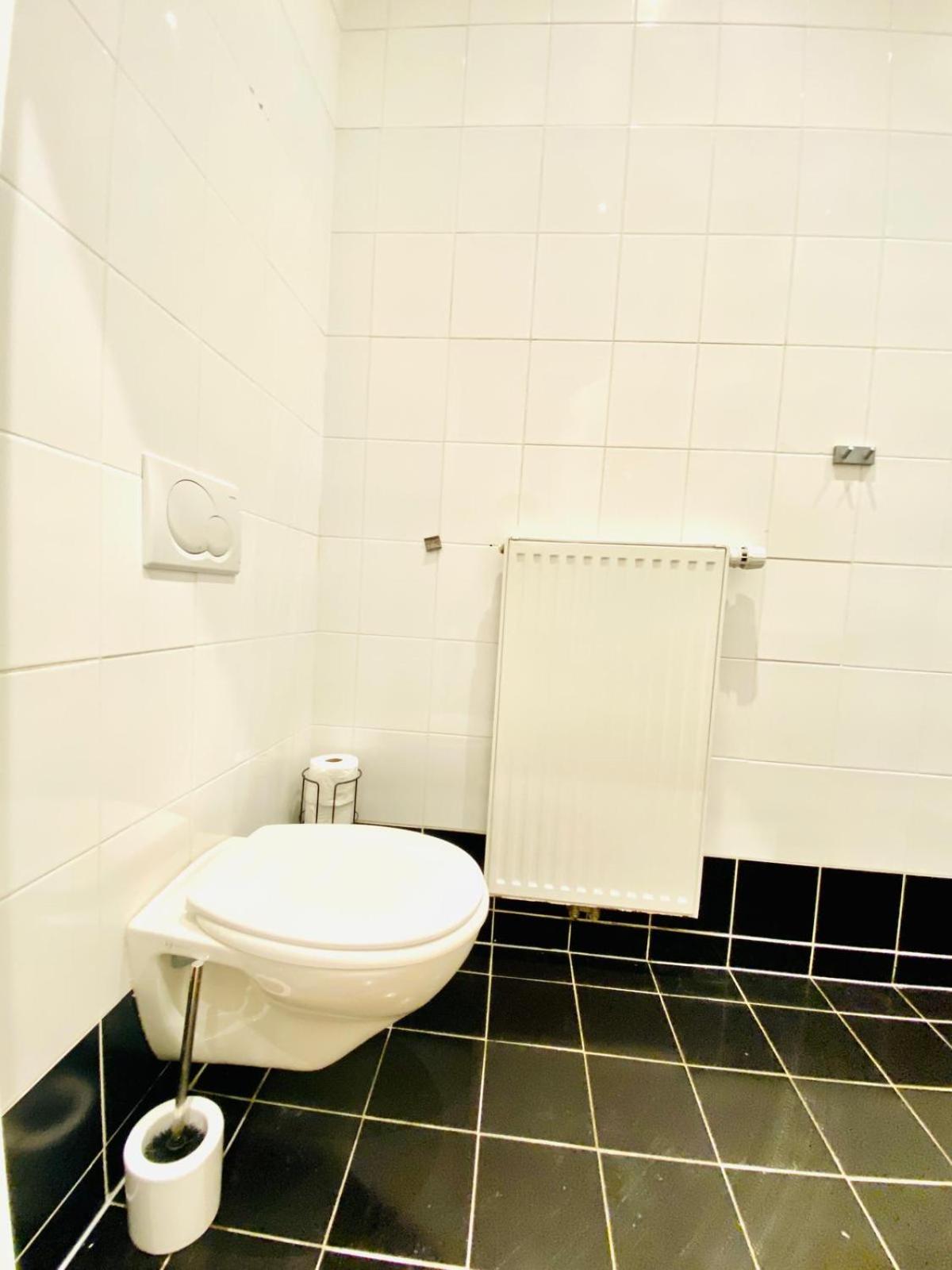 Apartmán Ottakring Gem Shared 4-br Retreat Breathtaking Views