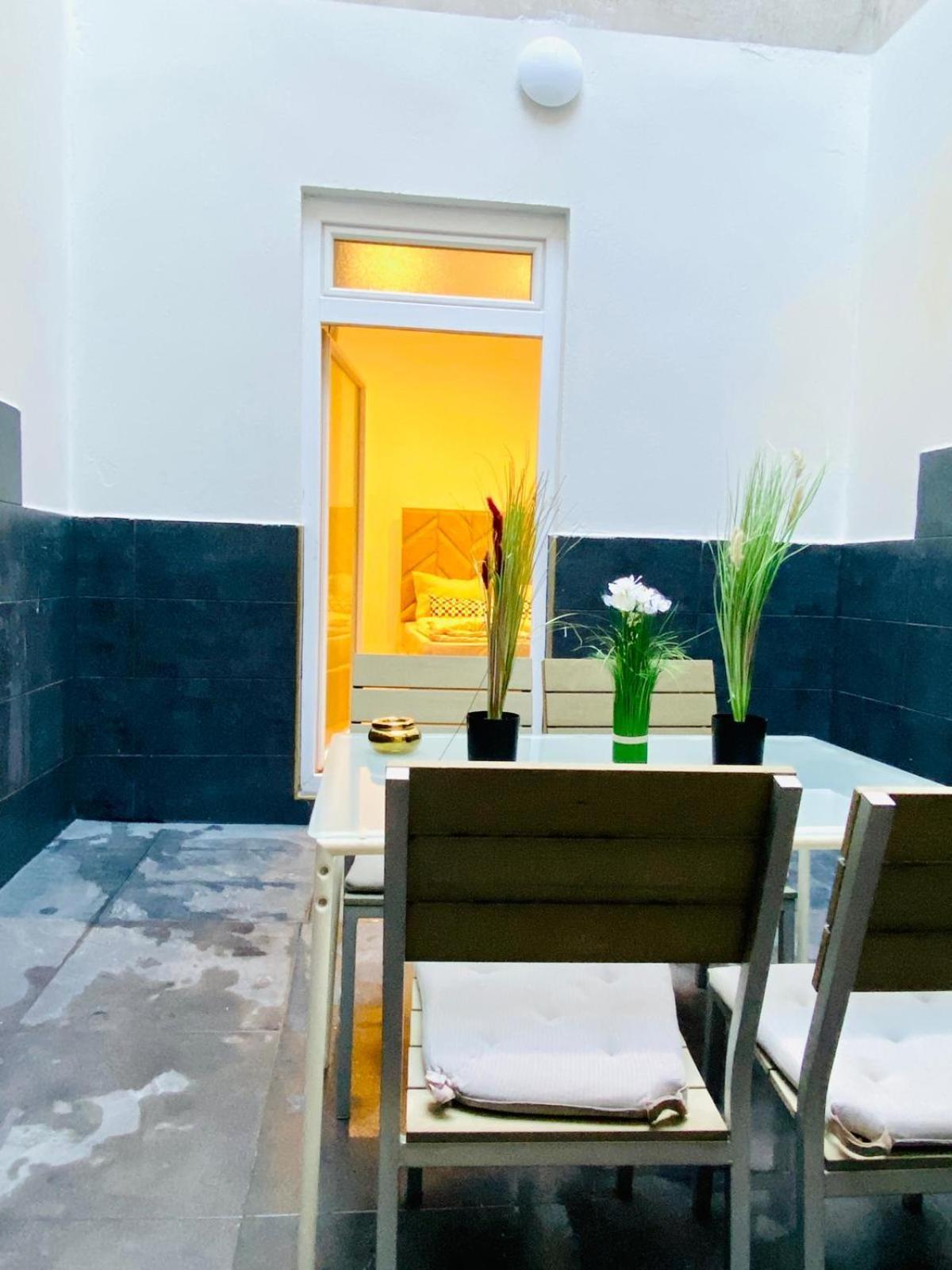 Ottakring Gem Shared 4-br Retreat Breathtaking Views * Vídeň