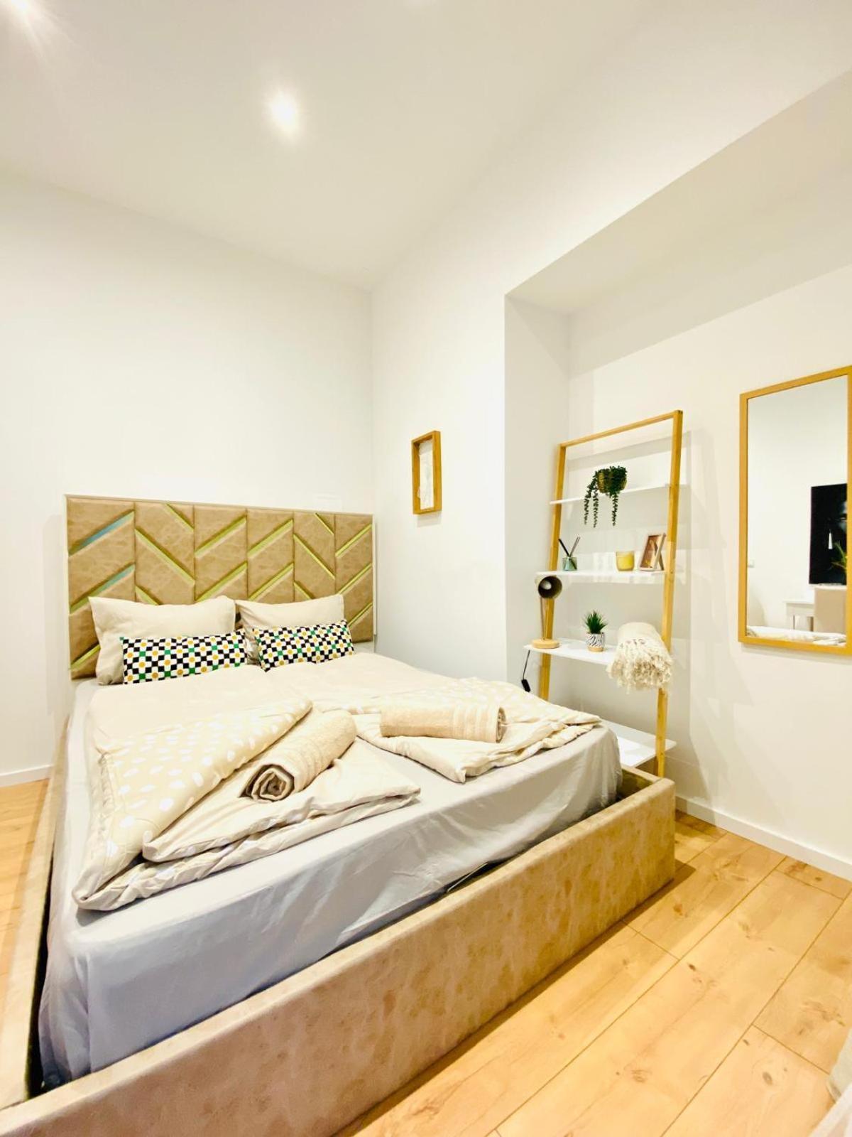 Apartmán Ottakring Gem Shared 4-br Retreat Breathtaking Views