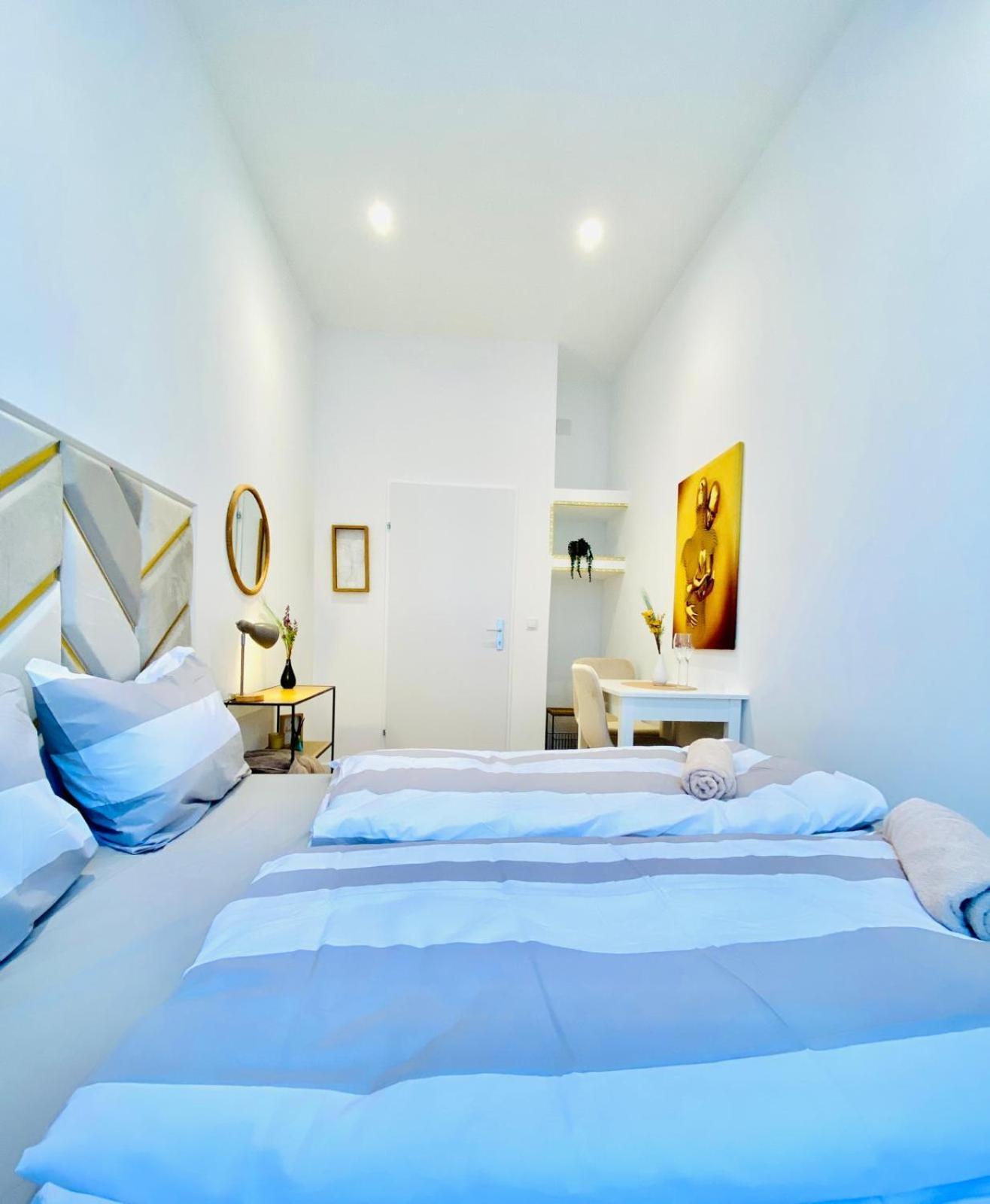 Ottakring Gem Shared 4-br Retreat Breathtaking Views * Vídeň