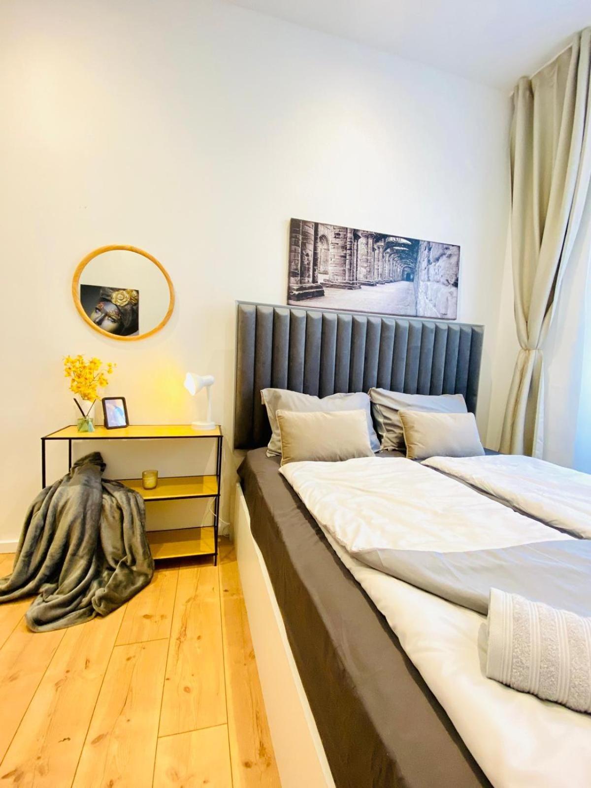 Apartmán Ottakring Gem Shared 4-br Retreat Breathtaking Views
