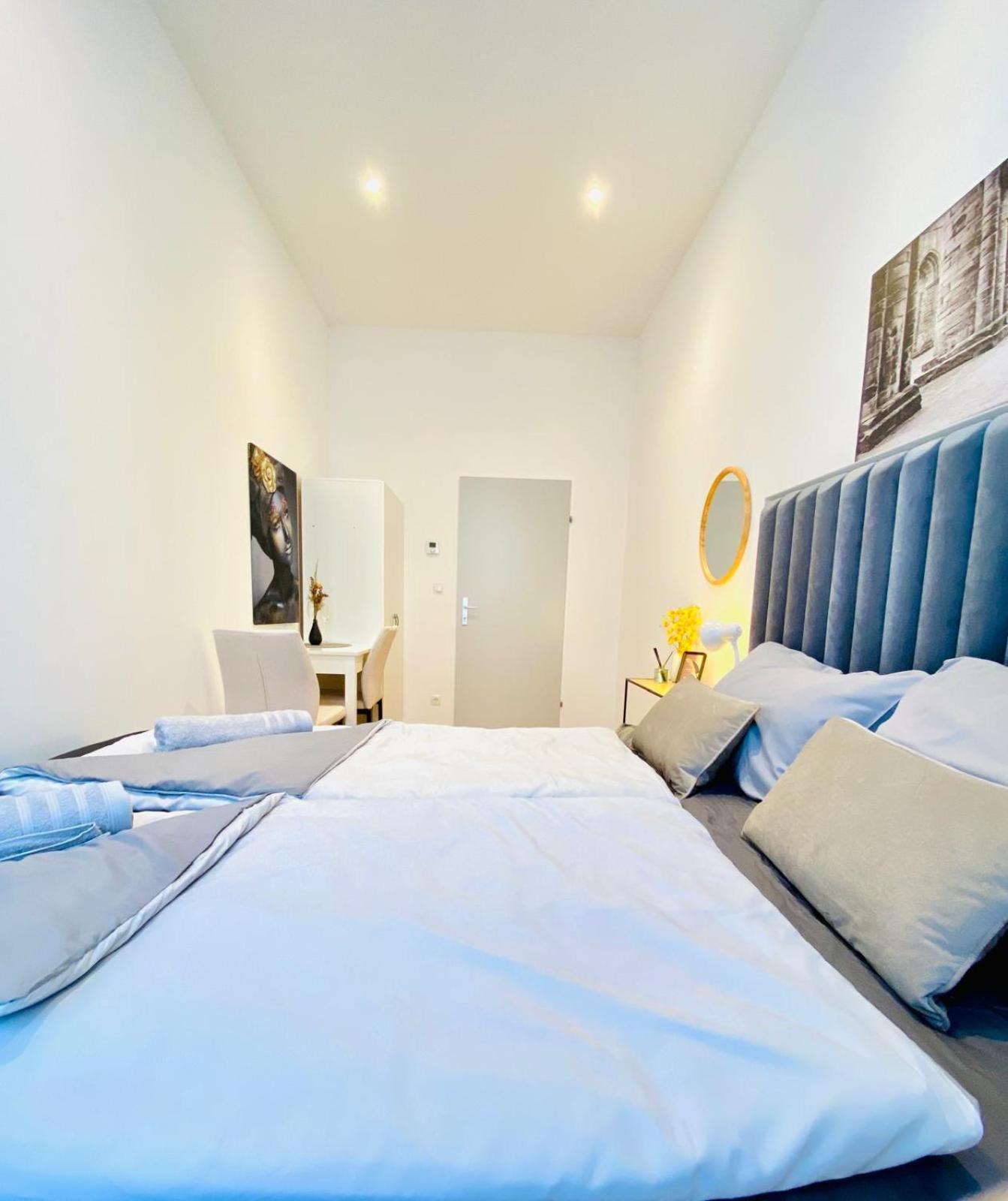 Ottakring Gem Shared 4-br Retreat Breathtaking Views * Vídeň